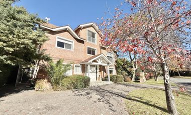 Casa en Alquiler en Barrio Cerrado Las Victorias