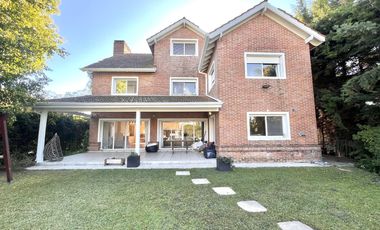 Casa en Alquiler en Barrio Cerrado Las Victorias
