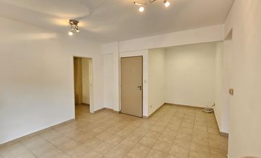 Departamento en alquiler dos ambientes y cochera en Acassuso