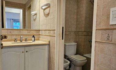 Departamento en alquiler dos ambientes y cochera en Acassuso