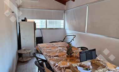 Se alquila, Casa de 3 dormitorios Equipada, B. Renke, Plottier