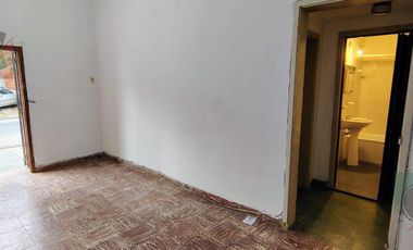 Casa 3 Ambientes en Alquiler Lanus Oeste