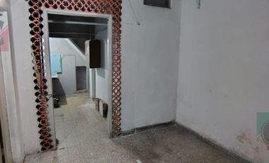 Casa 3 Ambientes en Alquiler Lanus Oeste