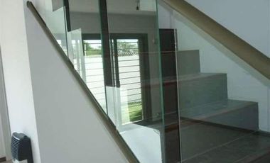 Casa en alquiler de tres dormitorios, housing, zona norte, Córdoba
