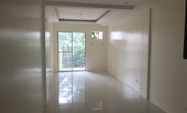 4 Storey Townhouse with 4Br and 3Car Garage FOR SALE/LEASE in Scout area Brgy. Laging Handa, QC