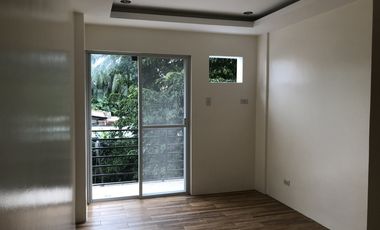 4 Storey Townhouse with 4Br and 3Car Garage FOR SALE/LEASE in Scout area Brgy. Laging Handa, QC