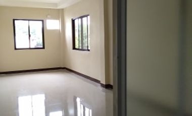3 Units Apartment in Pagsabungan Mandaue with 4 spacious BR & with T&B each