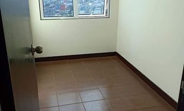 Modern Condo in Makati Ready for occupancy 1-Bedroom for sale rent to own condo 25K/Mo near Airport BGC San Lorenzo Place connected to MRT3 Magallanes