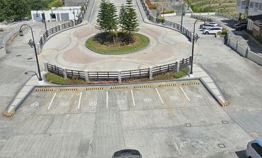 2 Bedroom Condominium Unit for Rent in Twin Lakes, Laurel. Daily Basis.
