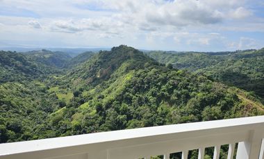 2 Bedroom Condominium Unit for Rent in Twin Lakes, Laurel. Daily Basis.