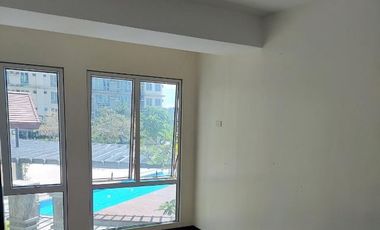 PREMIUM 3 Bedroom 25K MONTHLY Condo unit for sale rent to own in Makati City San Lorenzo Place RFO near Train MRT3 Magallanes Station Airport