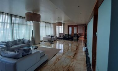 FOR LEASE Penthouse Unit in One Roxas Triangle, Makati City
