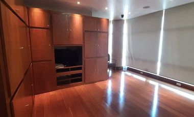 FOR LEASE Penthouse Unit in One Roxas Triangle, Makati City