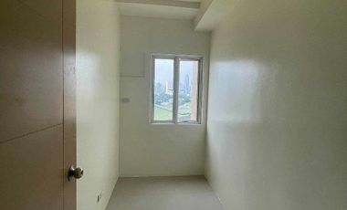 RFO Condo 2-BR Pet Friendly For Sale at Namayan, Mandaluyong City