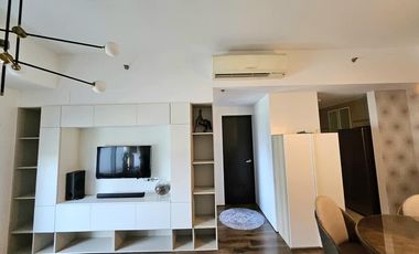 1BR w/ Balcony & Parking FOR SALE at Bristol at Parkway Place Alabang Muntinlupa