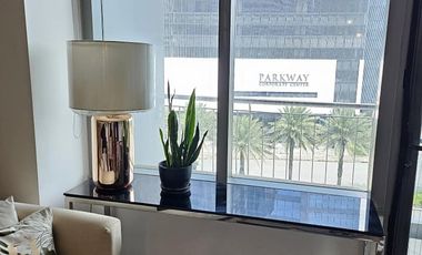 1BR w/ Balcony & Parking FOR SALE at Bristol at Parkway Place Alabang Muntinlupa