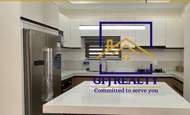New 6 Bedrooms House for Rent with Pool in Angeles near Ktown