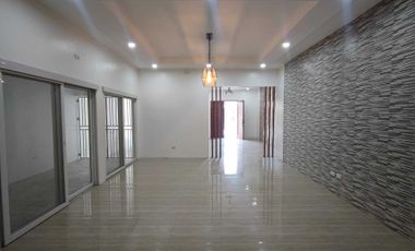 Bungalow House For Lease in an open subd near Clark! - Villasol, Angeles