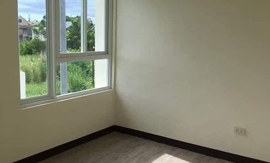 Single Attached Complete Type House and Lot for Sale at Sta Rosa |Rose Pointe