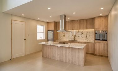Hillsborough Alabang House for Sale