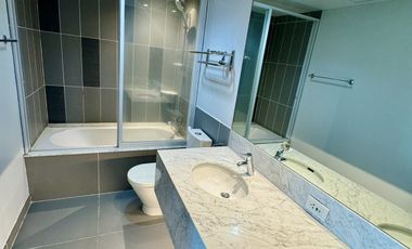 2BR Condo Fully Furnished St. Francis Shangri-la Place with View