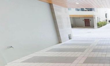 5 Bedroom Staff House for lease at Sunny Place, Tambo, Parañaque