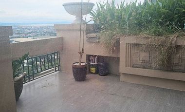 2BR Condo Unit for Rent in Renaissance 3000, Pasig city