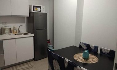 For Lease- 1BR Condo Bahamas tower 4th floor in Azure Bicutan Parañaque with Balcony, Furnished