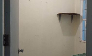 Property # 10085 Townhouse with parking for rent in A.S Fortuna Mandaue City