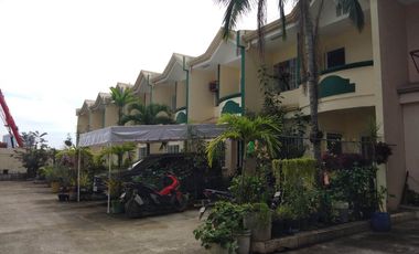 Property # 10085 Townhouse with parking for rent in A.S Fortuna Mandaue City