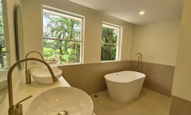House and Lot with Pool For Sale Hillsborough Alabang Muntinlupa