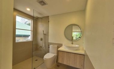 House and Lot with Pool For Sale Hillsborough Alabang Muntinlupa