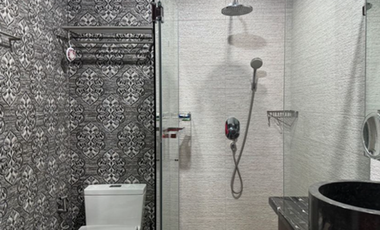 175 sqm 3 Bedroom Penthouse in Eton Residences, Makati City