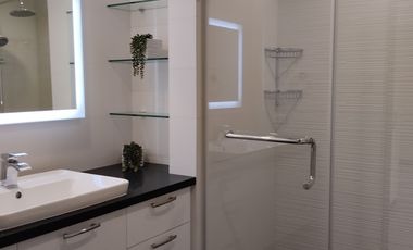 NEW, Penthouse 3BR 1MR 3T&B Nicely interior Design Semi Furnish facing amenities, with Balconies