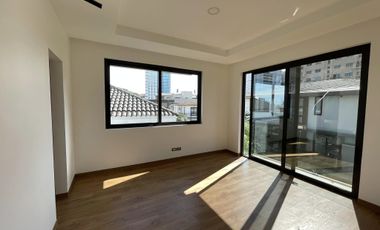 Brand New 5 Bedrooms House For Rent Mckinley Hill Village Mckinley Hill Taguig