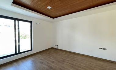Brand New 5 Bedrooms House For Rent Mckinley Hill Village Mckinley Hill Taguig