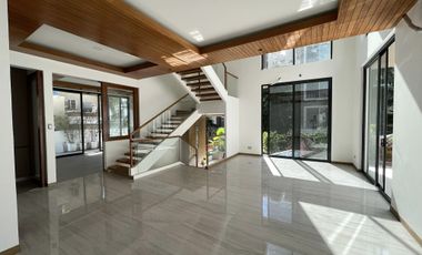 Brand New 5 Bedrooms House For Rent Mckinley Hill Village Mckinley Hill Taguig