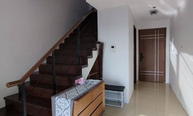 For Rent Semi-Furnished 105 sqm 2BR Condo Unit in Macapagal Boulevard, Pasay