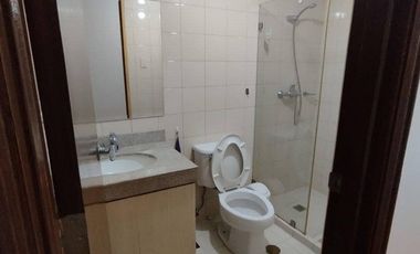 For Rent Semi-Furnished 105 sqm 2BR Condo Unit in Macapagal Boulevard, Pasay