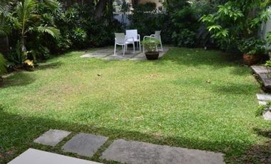Newly Renovated & Nice House For Rent in Dasmarinas Village, Makati City