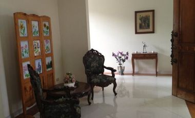 Spacious Classic House For Rent in Dasmarinas Village, Makati City