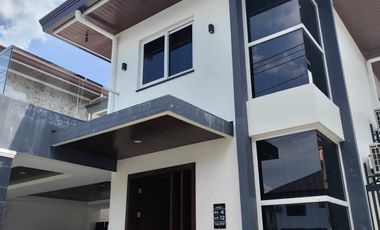 Pulu Amsic Subdivision 4BR w/ balcony, clean title in Angeles City, Pampanga
