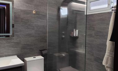 Pulu Amsic Subdivision 4BR w/ balcony, clean title in Angeles City, Pampanga