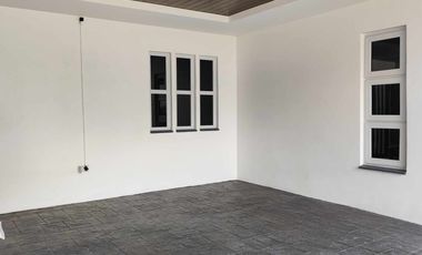 Pulu Amsic Subdivision 4BR w/ balcony, clean title in Angeles City, Pampanga