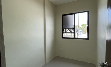3 Bedroom Extended Apartment in Crowns Apartment