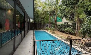 For Rennt 4 Bedroom House in Dasmarinas Village Makati
