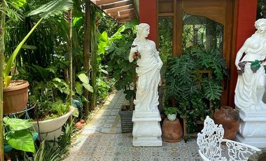 5BR House and Lot for SALE in Ayala Alabang Village Muntinlupa RH20814