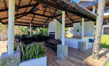Stunning Vacation Homes for SALE in Iluka 2 Puerto Galera RH20788
