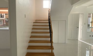 RFO 5 Bedroom House & Lot For Sale in Bacoor w/ 243 sqm lot area, near MCX with 2% DP only!!