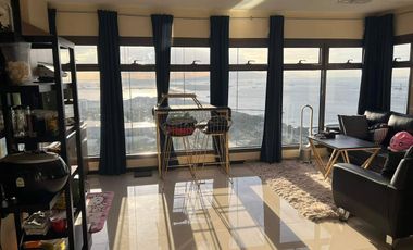 For Sale: Fully furnished Penthouse with parking at The Radiance Manila Bay